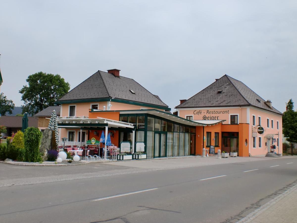 Restaurant Gaestehaus Seiger Sankt Lorenzen bei Knittelfeld Esterno foto