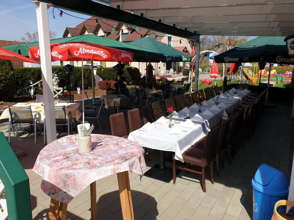 Restaurant Gaestehaus Seiger Sankt Lorenzen bei Knittelfeld Esterno foto