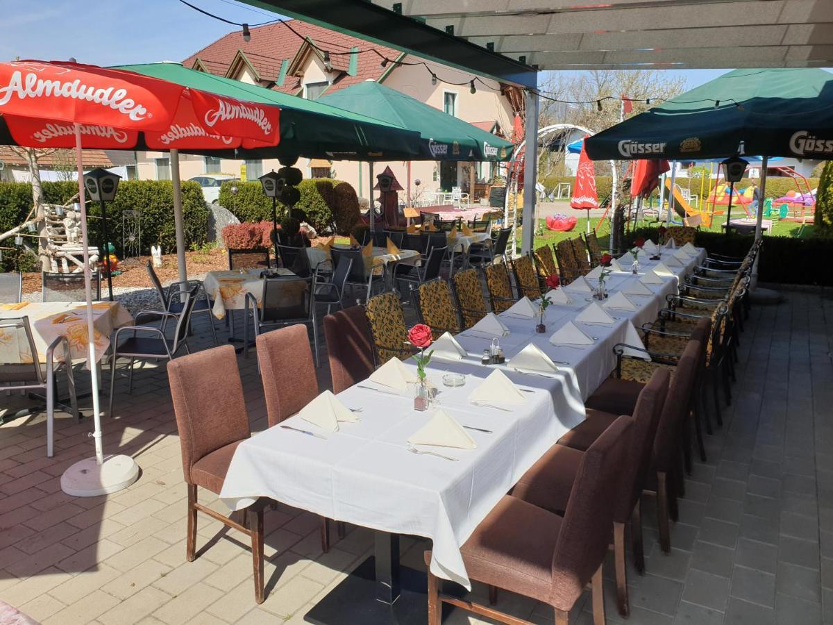 Restaurant Gaestehaus Seiger Sankt Lorenzen bei Knittelfeld Esterno foto