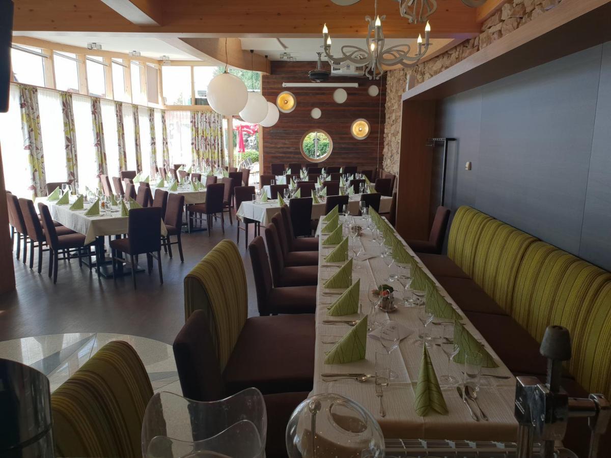 Restaurant Gaestehaus Seiger Sankt Lorenzen bei Knittelfeld Esterno foto