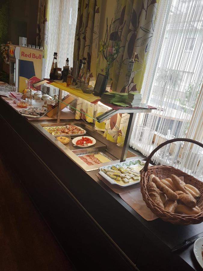Restaurant Gaestehaus Seiger Sankt Lorenzen bei Knittelfeld Esterno foto